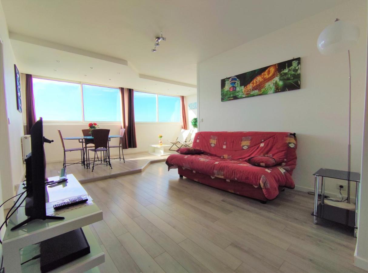 5 Indépendants Situés à Mi-chemin Entre Le Vieux Port Et Le Pont De L île De Ré Appartement